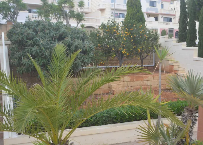 Villa Lyss Apartment 1