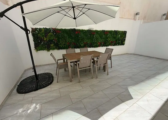 Skyline Holiday Maisonette